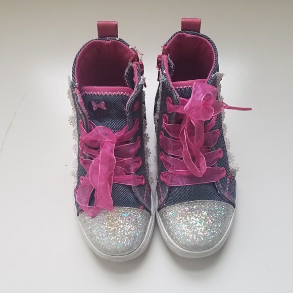 Minnie Mouse Other - 🎉6.17.18 HP🎉Minnie Mouse High Top